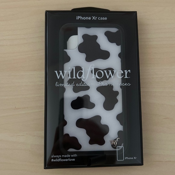 Cow Print Wildflower Phone Case - Picture 1 of 1